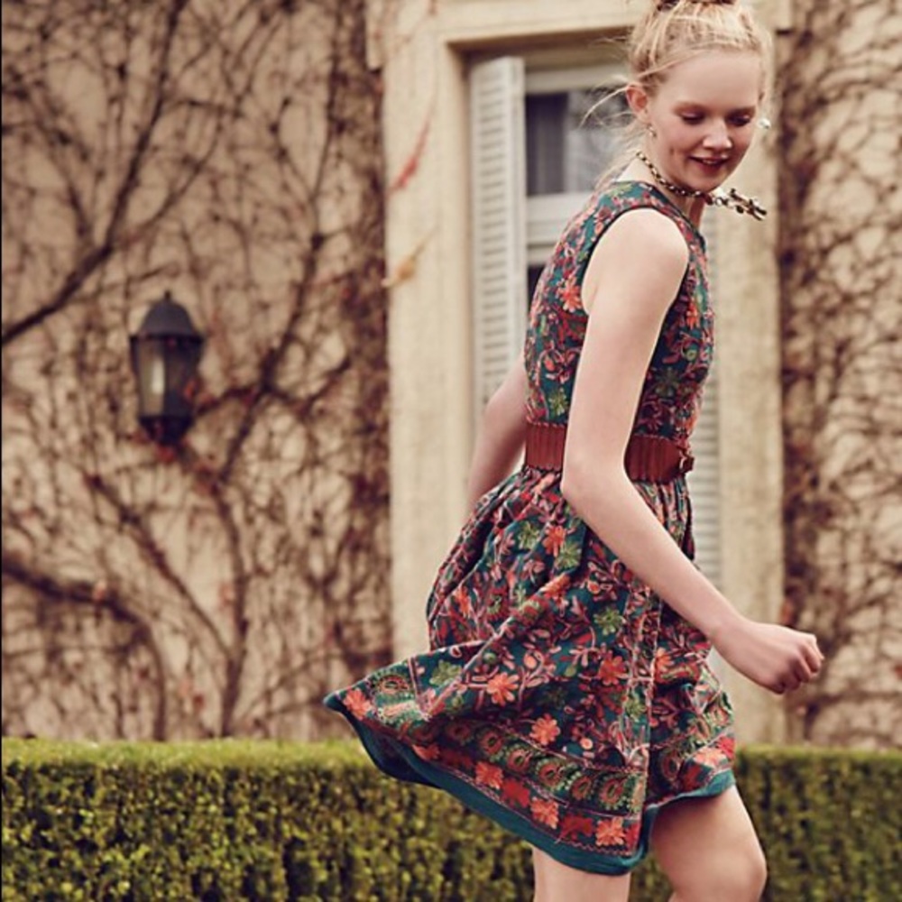 Anthropologie Adelyn Rae Needlepoint Garden dress